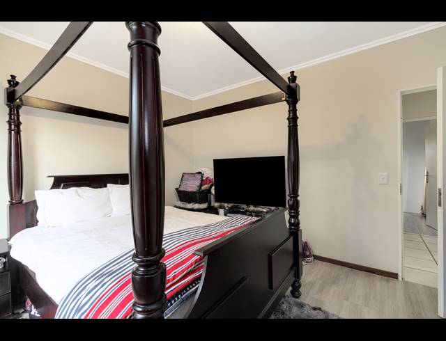 2 BEDROOM APARTMENT FOR SALE IN CRAIGAVON